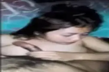 Gadis Semok Cantik Pasrah Servis Kasur Imut